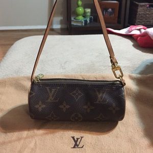 Authentic Louis Vuitton mini Papillon Pochette
