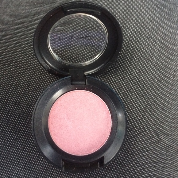 MAC eyeshadow Da Bling Veluxe Pearl