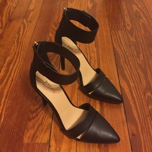 JustFab unworn heels