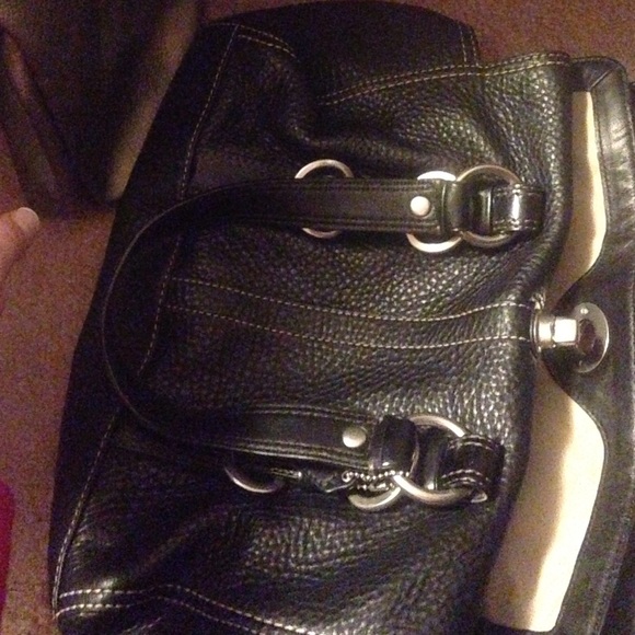 Coach! - Picture 2 of 4