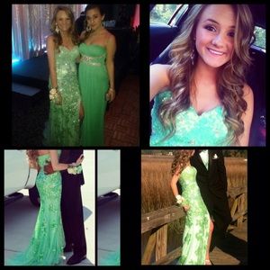 GORGEOUS SHERRI HILL GOWN FOR PAGEANT/PROM