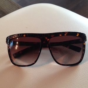 Trussardi glasses