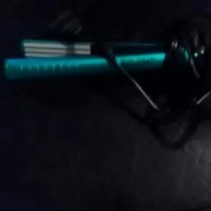 Mini bedhead crimper