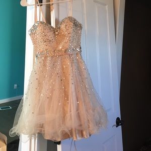 Champagne short prom dress!