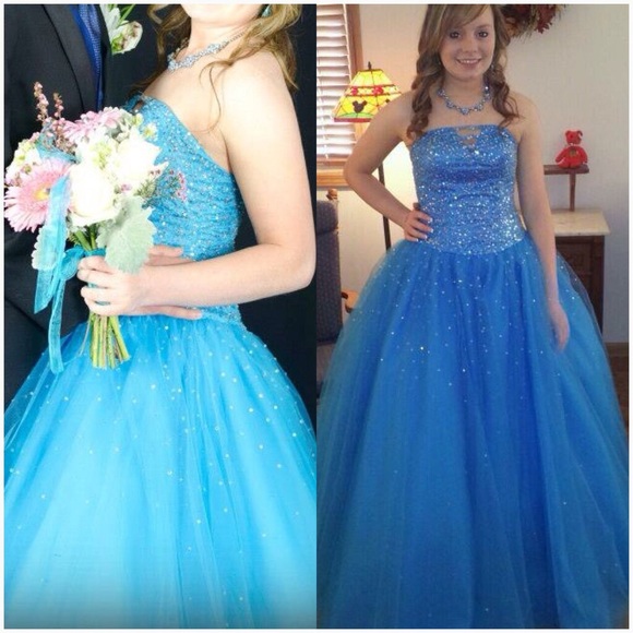 Prom dress