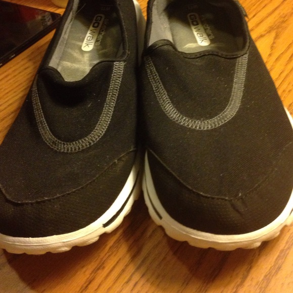 Casual shoes