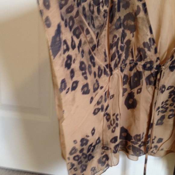 Sheer Cheetah Print Top - Picture 2 of 4