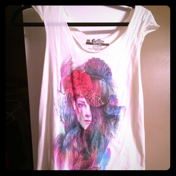 Threadless Endless Sea mermaid tank top size small