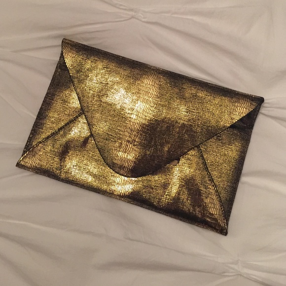 SOLD!!! BCBGmaxazria clutch