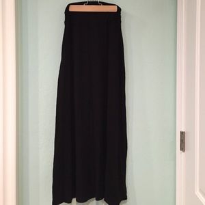 Plain black maxi skirt!