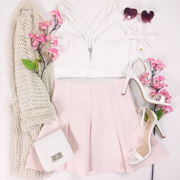 SOLD OUT - SALE🌟LAST ONE | Kristen Crop Top - Picture 4 of 6