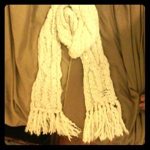 Abercrombie wool scarf