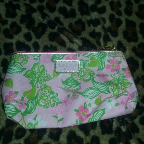 Lilly pulitzer bag gave away - Picture 1 of 2