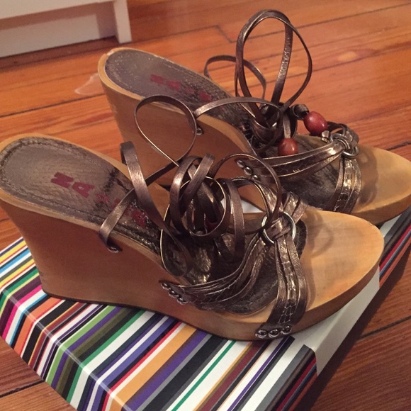 Brazilian Ankle Wrap Wedges
