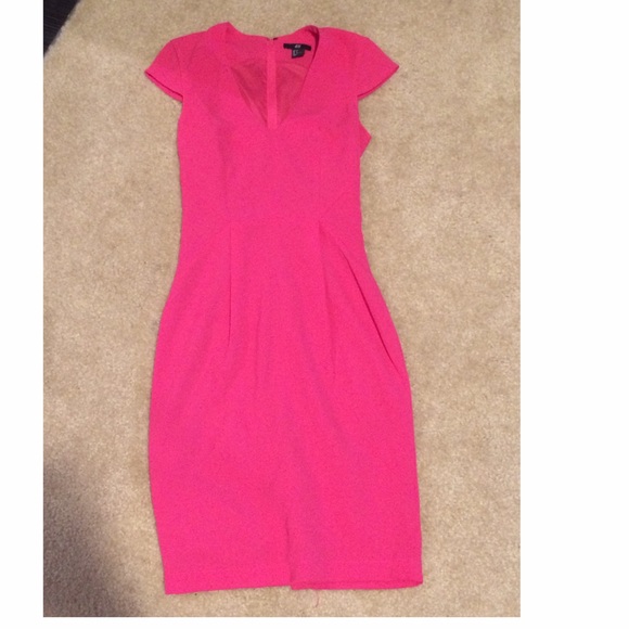 Cute Pink dress size 2!