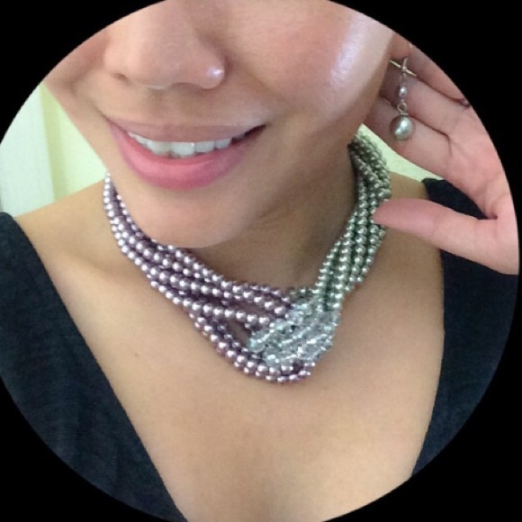 Pearl & Crystal Twist Necklace In Plum - Picture 1 of 2