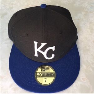 KC flat brim hat