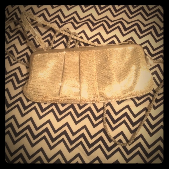 Silver glitter clutch
