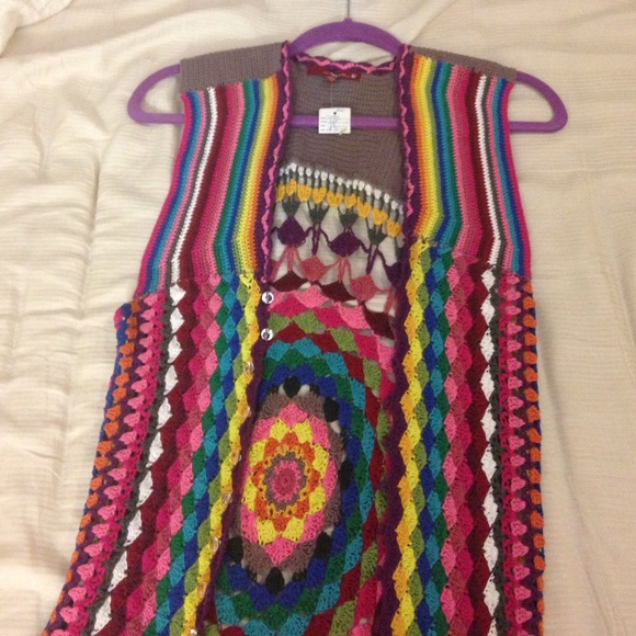 Colorful poncho - Picture 2 of 3