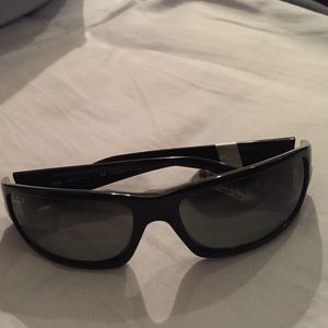 Men's Ray Ban polarized sunglasses