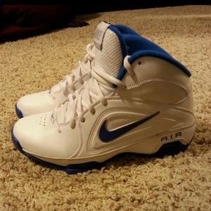 Brand new Nike shoes