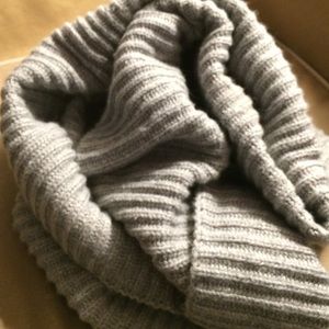 H&M Grey infinity scarf!
