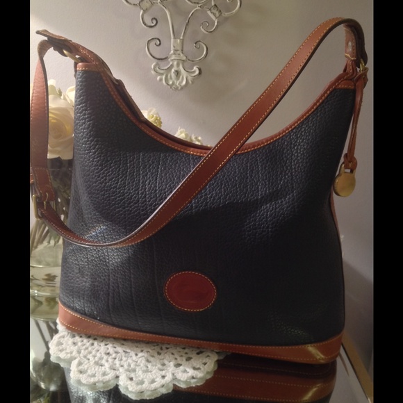 Authentic Dooney & Bourke purse