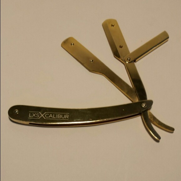 Hairstyling Tools - Picture 1 of 1