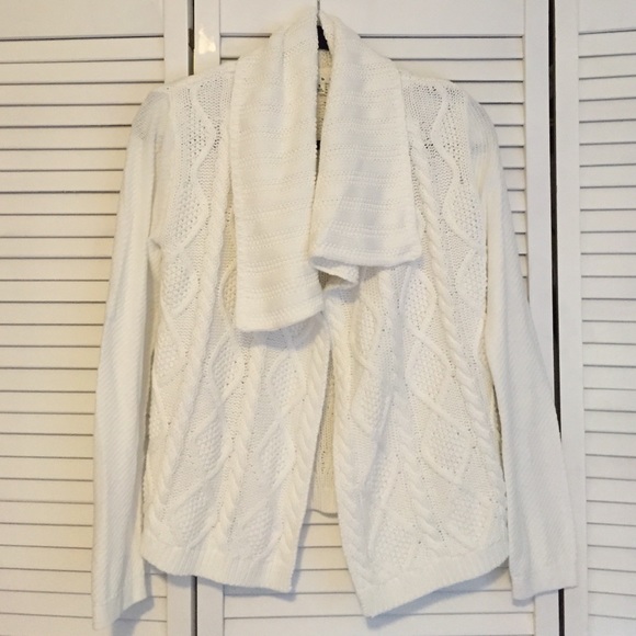 CAbi cable knit cardigan.