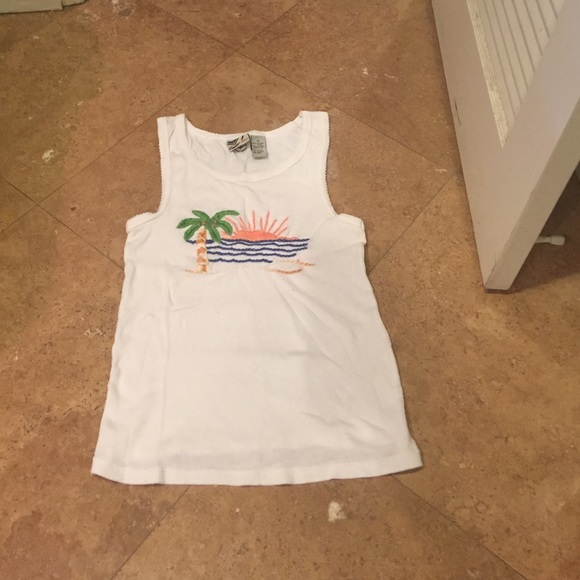 White roxy Hawaiian sunset tank top!!🌞🌅