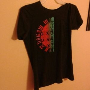 Colorful Roxy shirt!