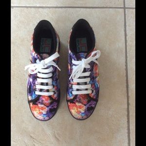 Jeffrey Campbell platform tennis shoes