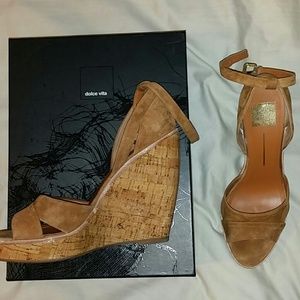 Dolce Vita Paiva Suede wedge Sandals size 10