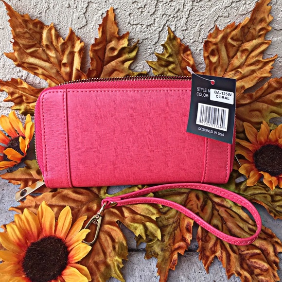 ❗️🚫SOLD❗️Coral's Cherish Wallet Wristlet - Picture 3 of 4