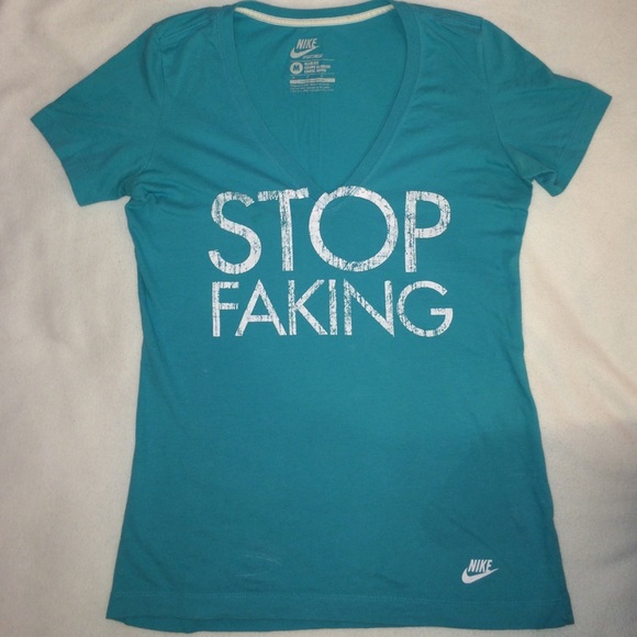 Nike Graphic Tee