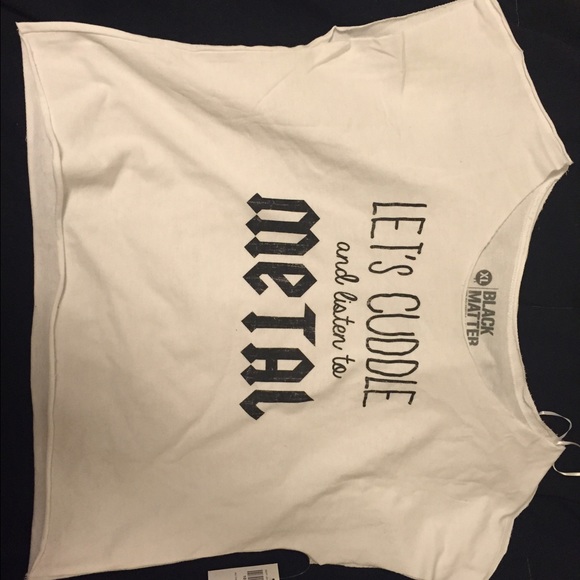 Crop top - Picture 2 of 4