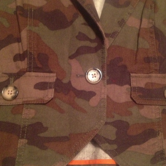 Jacket - Picture 2 of 4