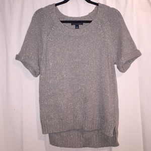 Short sleeve sweater