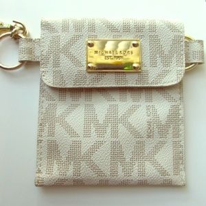 Michael Kors Wristlet/Pouch