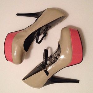 Color Block Nude Mary Jane Pumps