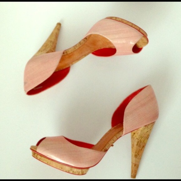 🚫SOLD🚫NEW Schutz platform heels - Picture 3 of 3