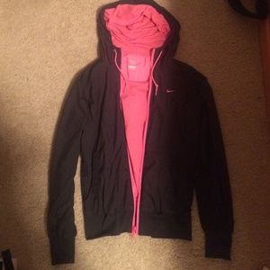 A nike wind breaker.