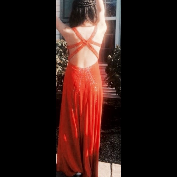 Prom Dress-price negotiable