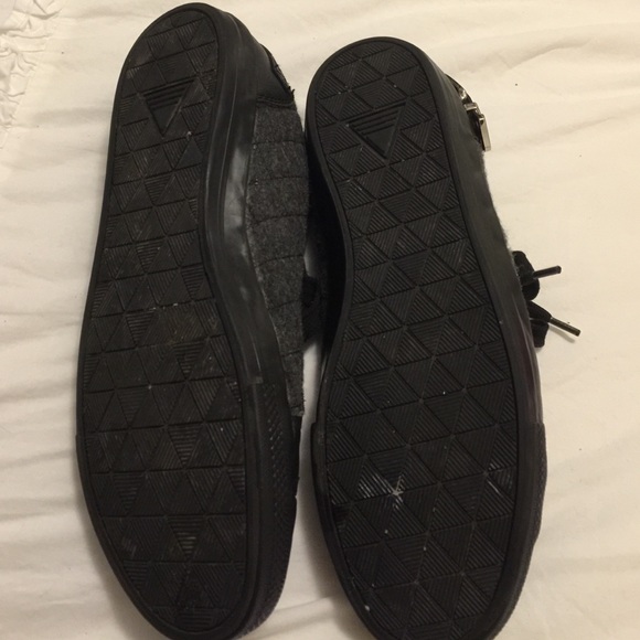 Aldo Wool Like Material Canvas Shoes - Picture 2 of 4