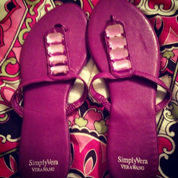Vera Wang Sandals