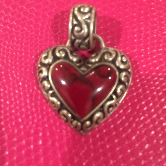 Pendent - Picture 3 of 4