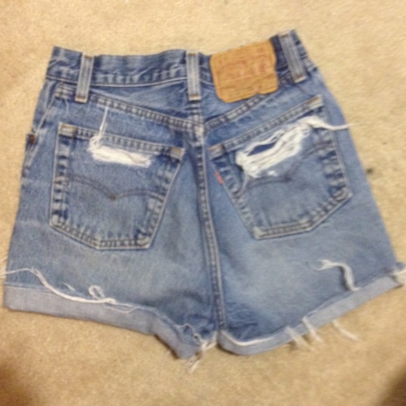 Levi distressed high wasted shorts