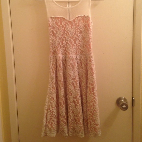 Pink Floral Lace Dress