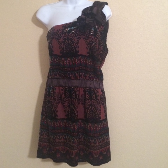 WOMENS JALOUX SIZE SMALL DRESS ONE SHOULDER NWT!