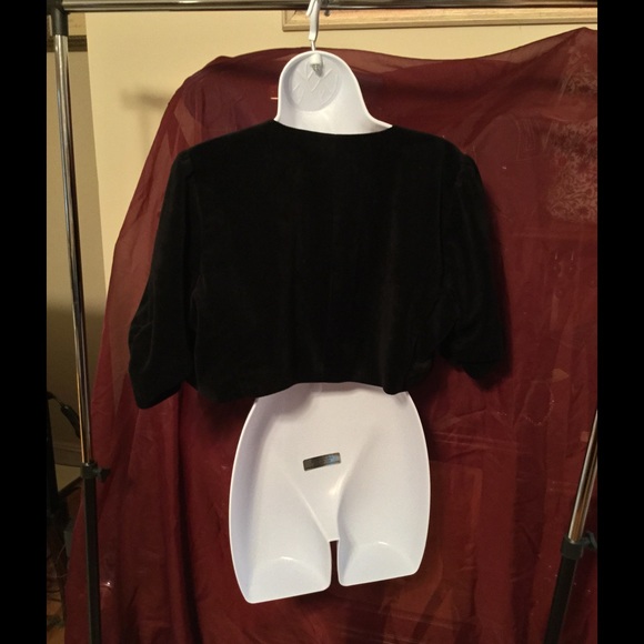 BOLERO - Picture 2 of 4